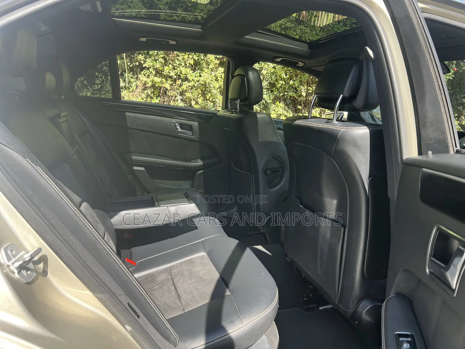 Mercedes-Benz E250 2011 Gold
