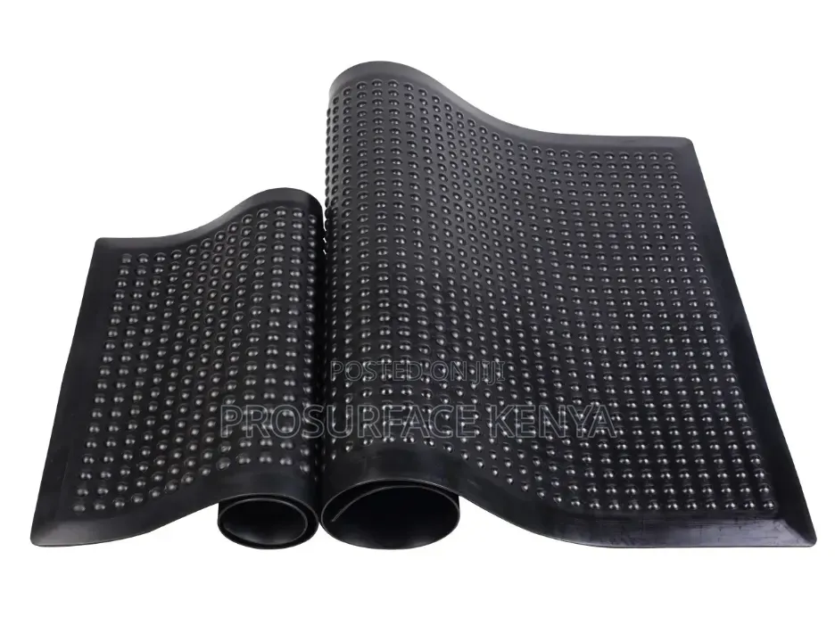 Workplace Anti-Fatigue Bubble Mat 90x60cm Black Cushioned