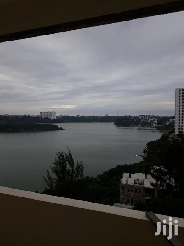 3 Bedrooms Flats For Sale - thumbnail 7