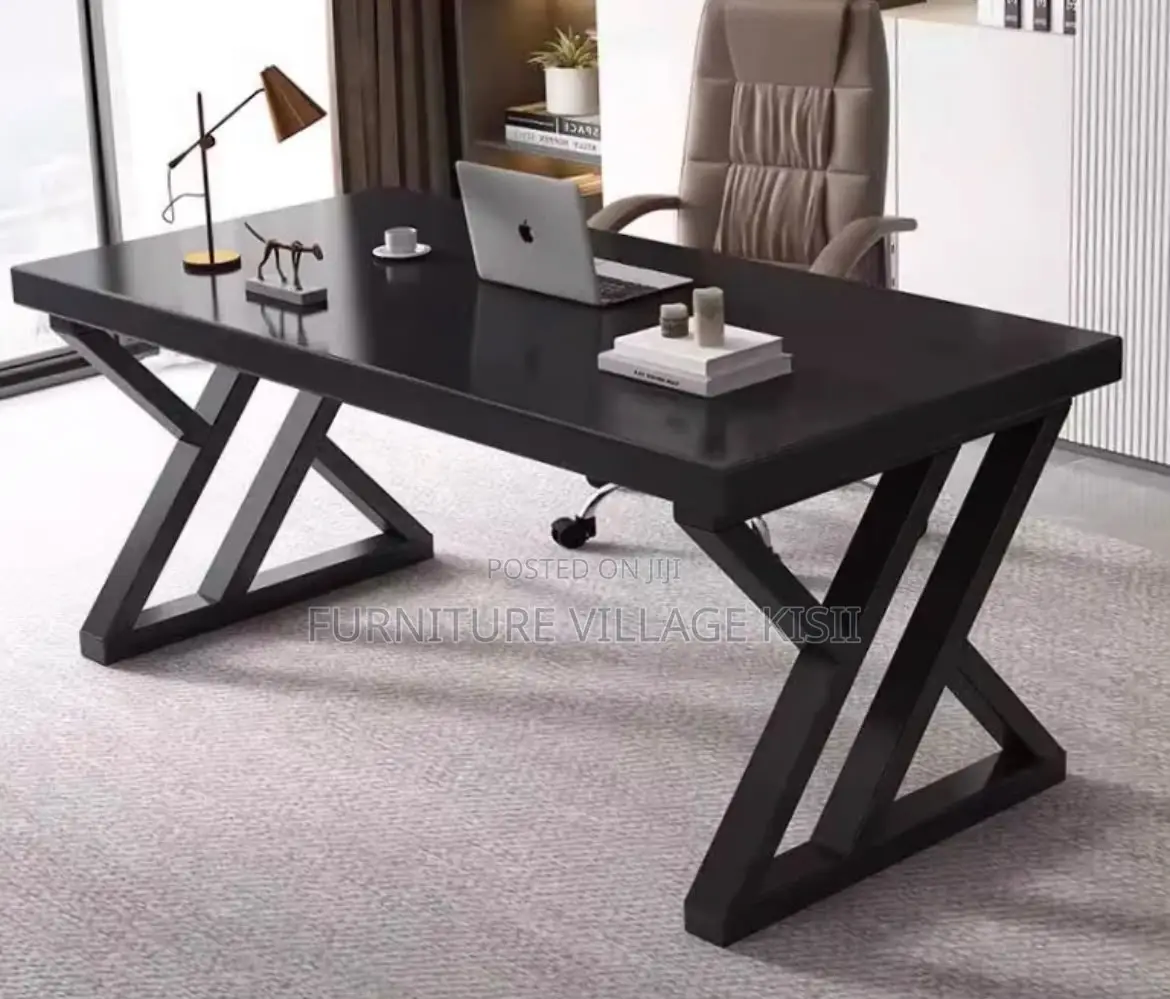 Generic Luxury Home/Office Desk