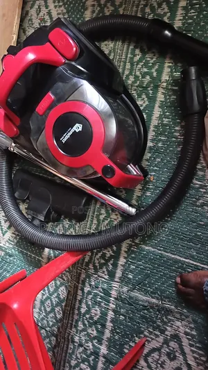 Vacuum Cleaner