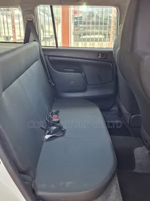Toyota Probox 1.3 DX 2WD 2019 White