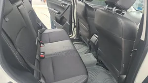 Subaru Forester 2018 Off white