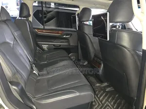 Lexus LX 2020 Brown