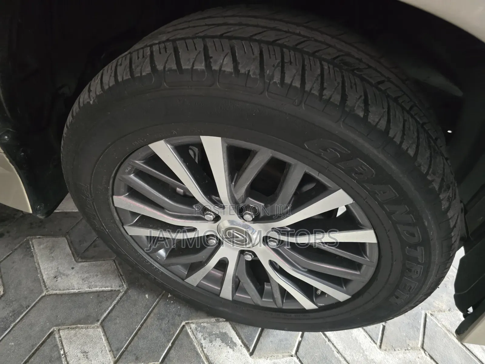 Lexus LX 2020 Brown