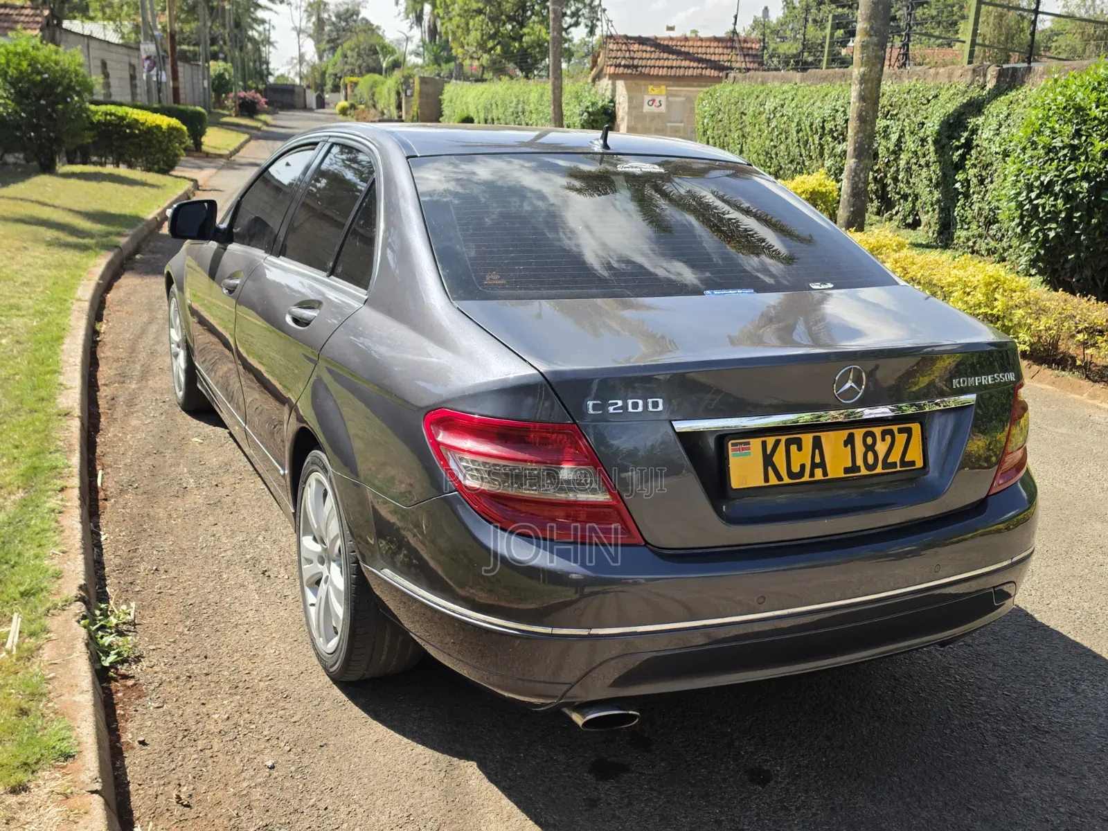 Mercedes-Benz C200 2007 Gray