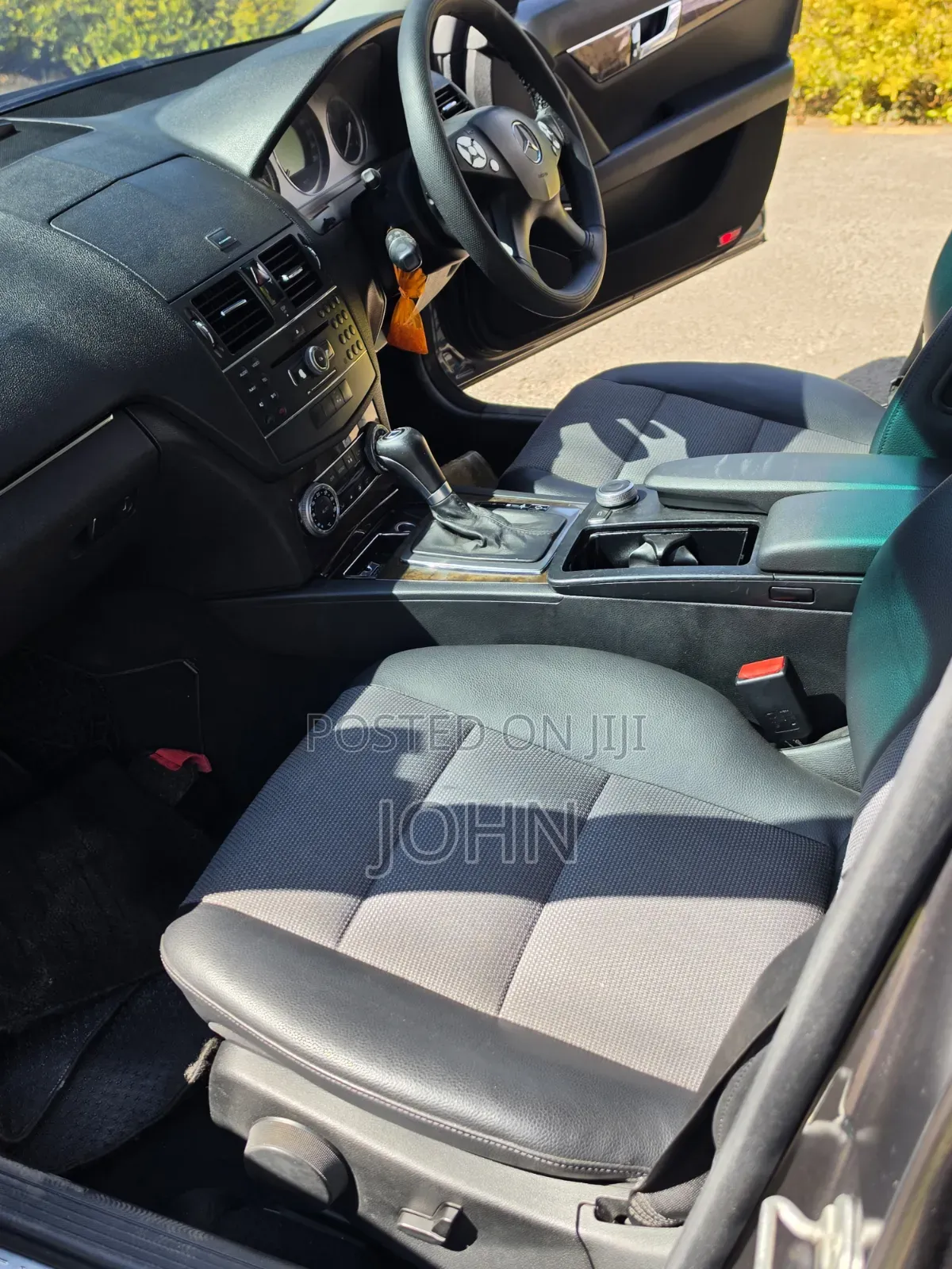 Mercedes-Benz C200 2007 Gray