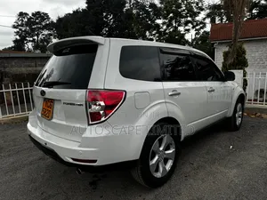 Subaru Forester 2009 White