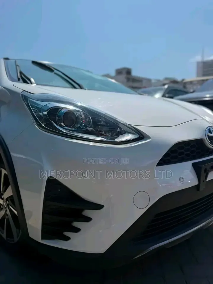Toyota Aqua 2019 Off white