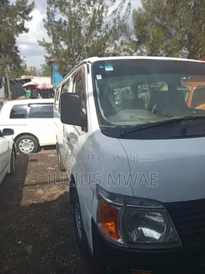 Nissan Caravan (Urvan) 2009 White