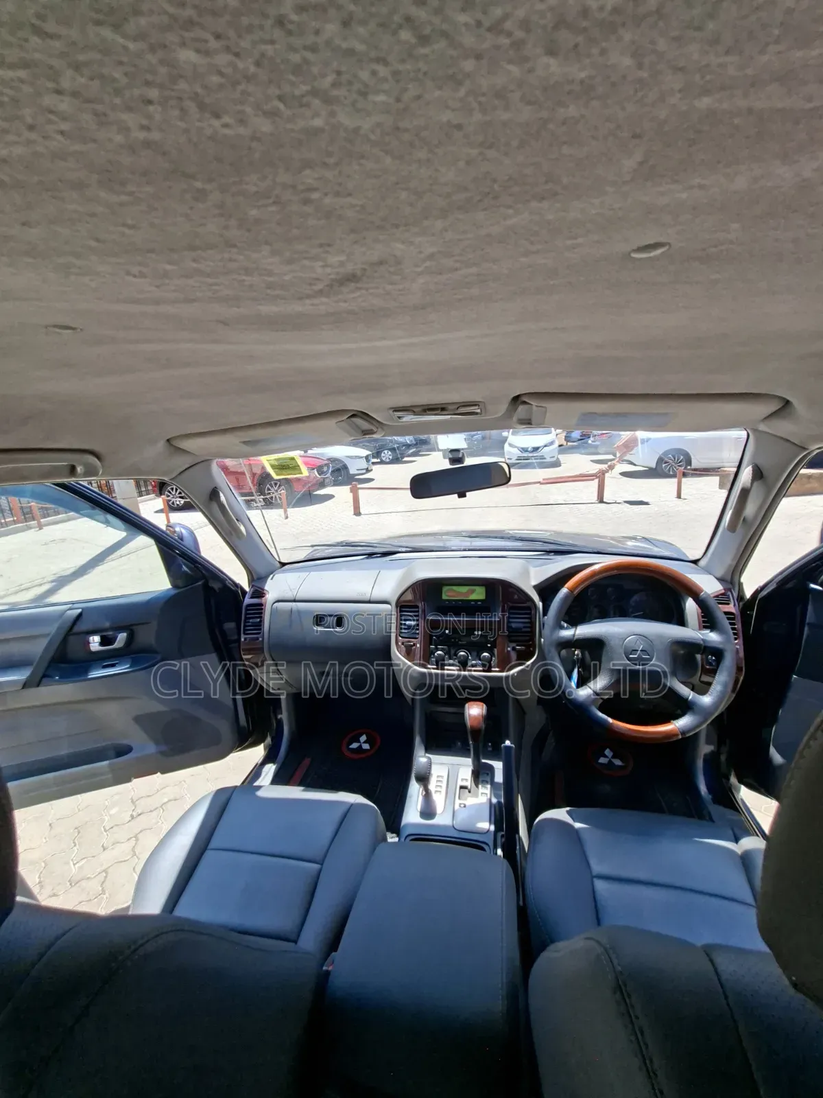 Mitsubishi Pajero 2003 Blue