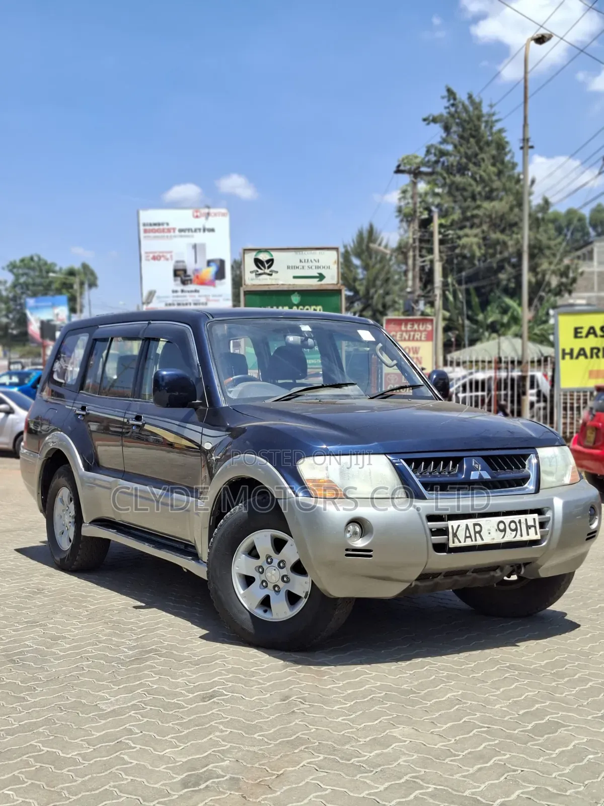 Mitsubishi Pajero 2003 Blue