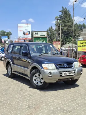 Mitsubishi Pajero 2003 Blue