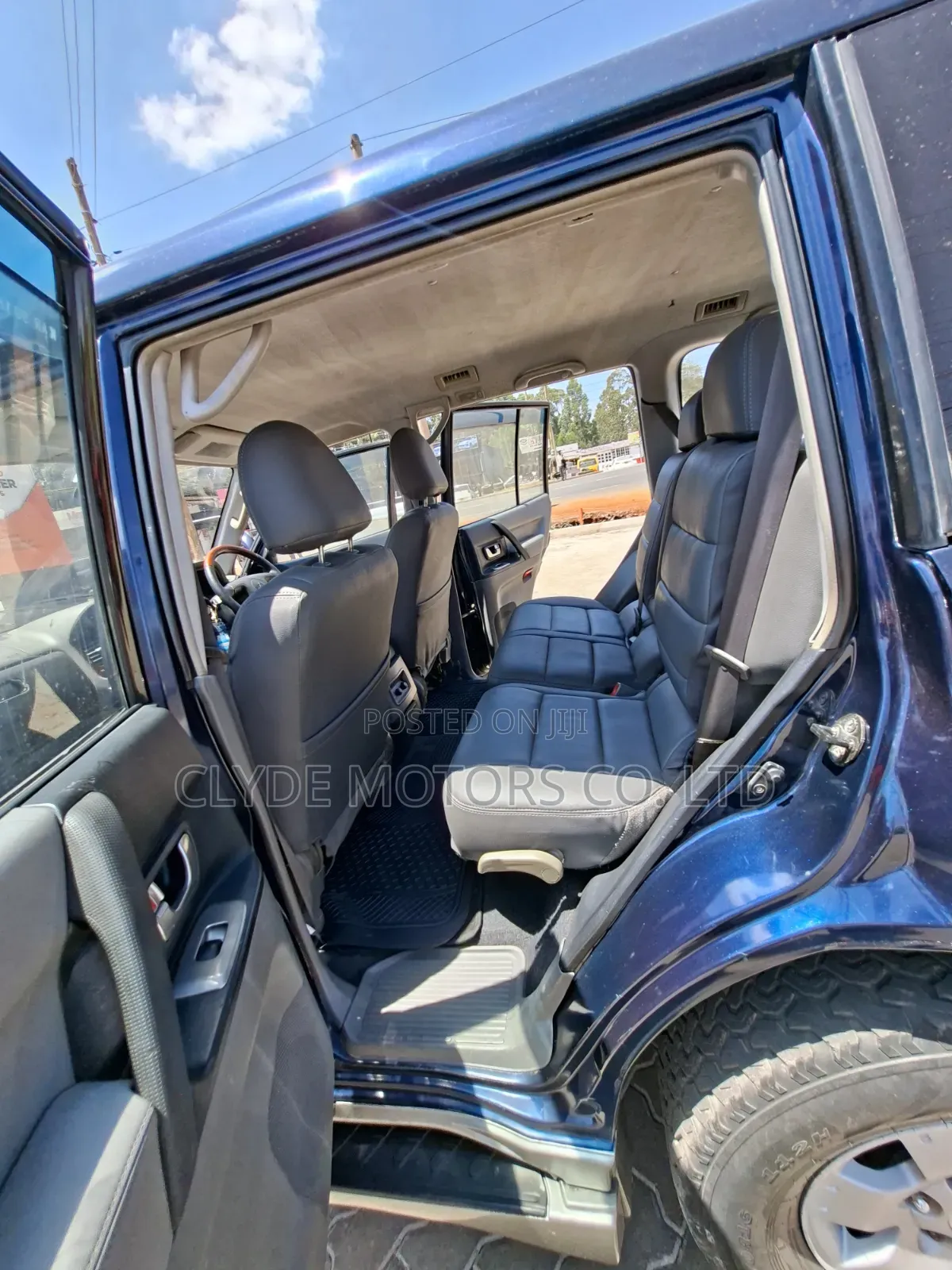 Mitsubishi Pajero 2003 Blue