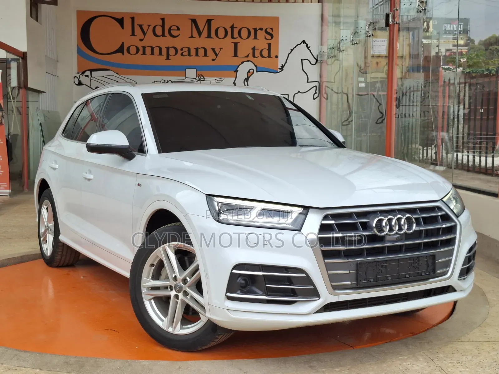 Audi Q5 2.0T Tech Premium AWD quattro 2018 White