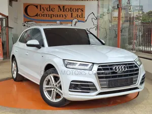 Audi Q5 2.0T Tech Premium AWD quattro 2018 White