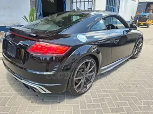 Audi Quattro 2020 Black