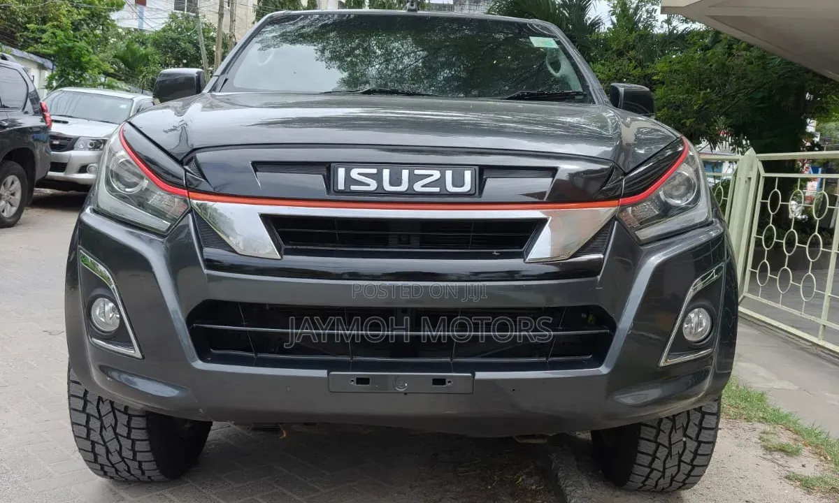 Isuzu D-MAX 2019 Gray