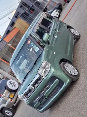 Suzuki Spacia 2019 Green