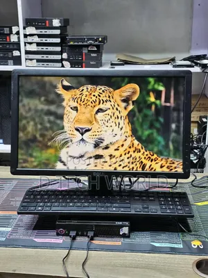 Desktop Computer Lenovo ThinkCentre M93p 4GB Intel Core i3 SSD 128GB