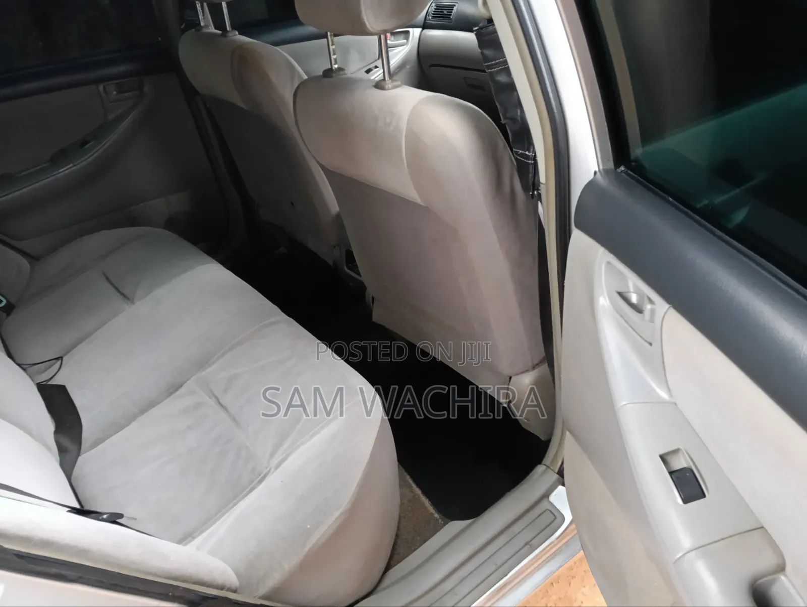 Toyota Corolla 2001 Silver
