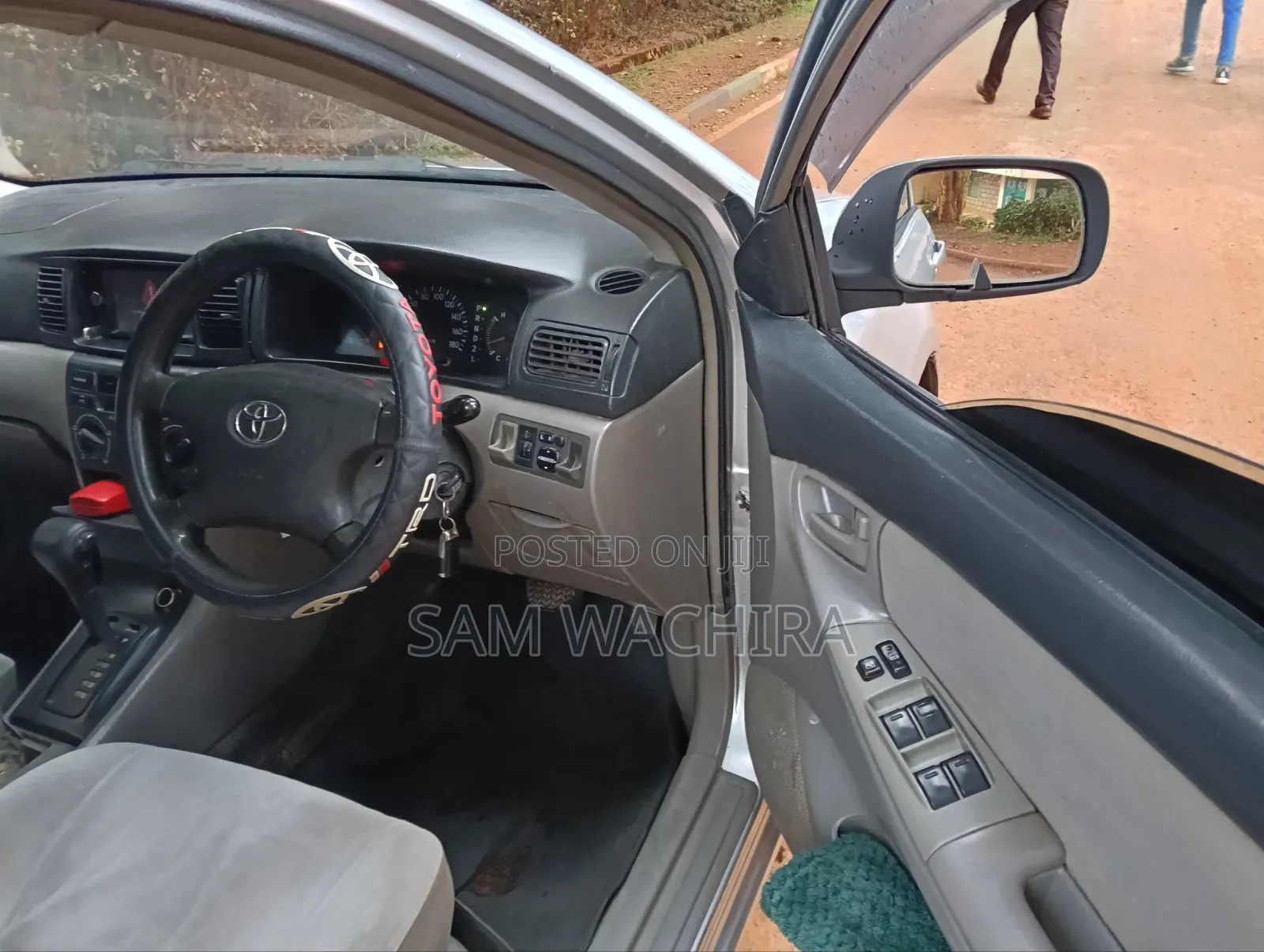 Toyota Corolla 2001 Silver