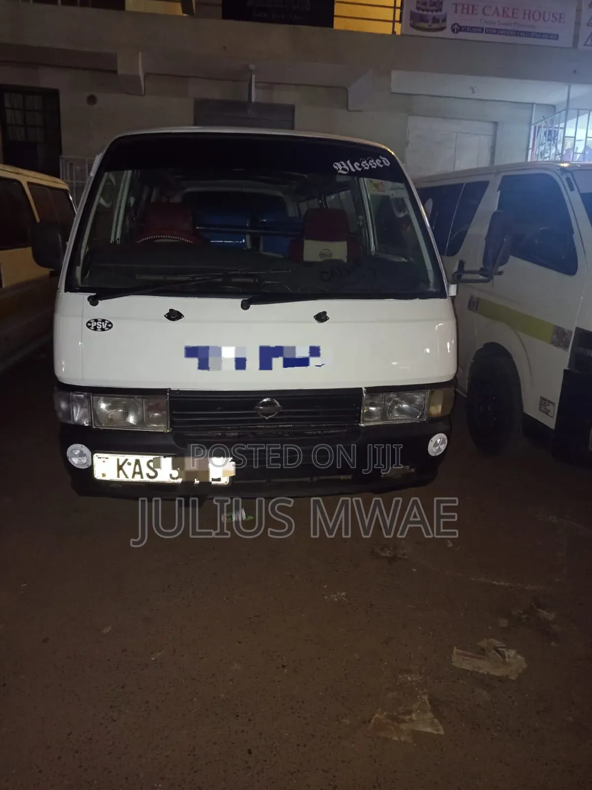 Nissan Caravan (Urvan) 2009 White