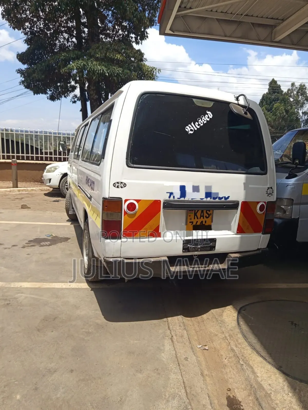Nissan Caravan (Urvan) 2009 White