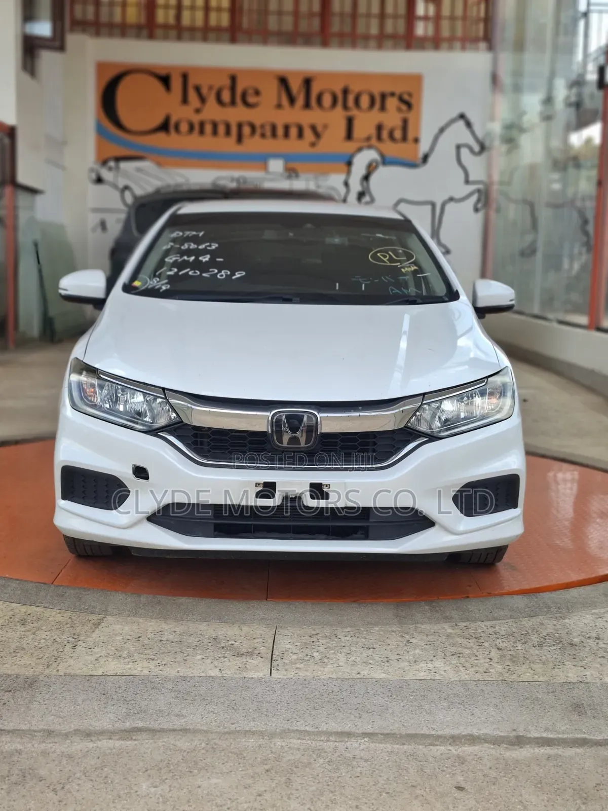 Honda Grace 2019 White