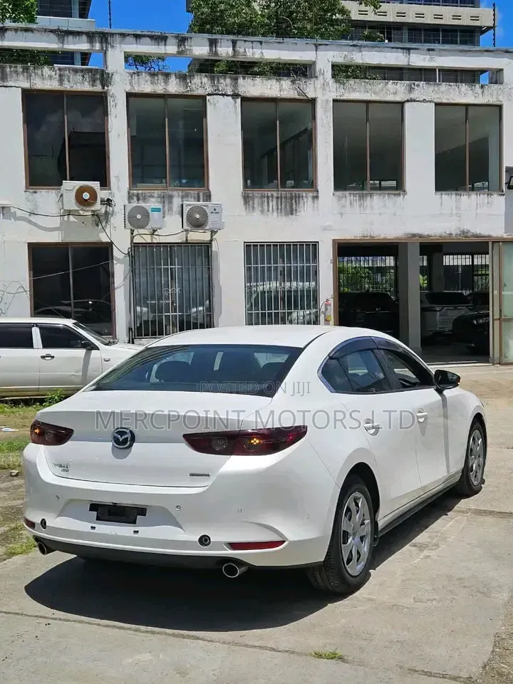 Mazda 3 2020 Pearl