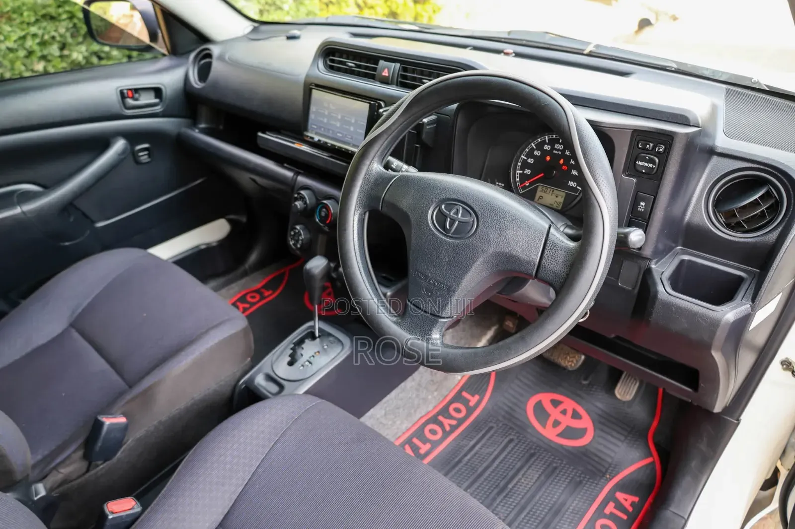 Toyota Probox 2017 Pearl