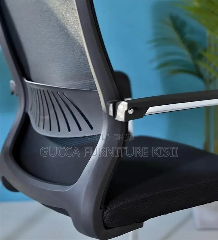 Midback Cantilever Mesh Desk Visitor's Chair.