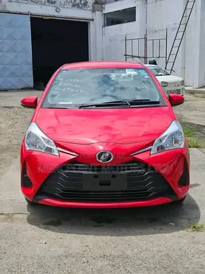 Toyota Vitz 2019 Red