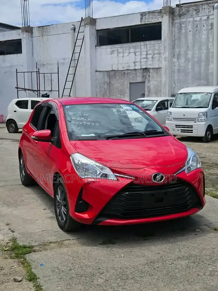 Toyota Vitz 2019 Red