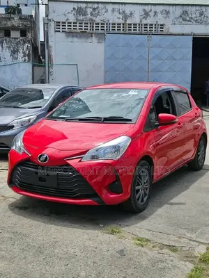 Toyota Vitz 2019 Red