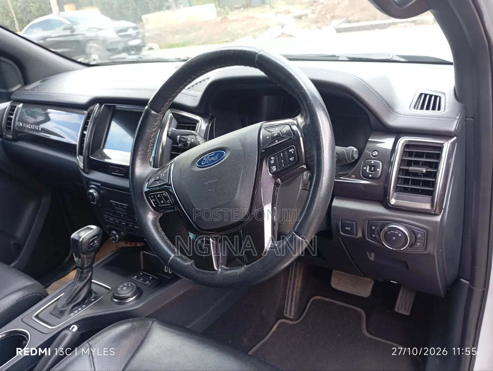Ford Everest 2019 Silver