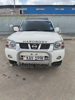 Nissan Hardbody 2006 White