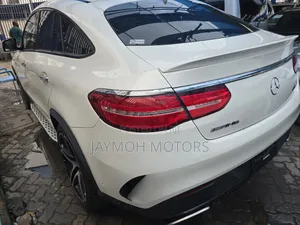 Mercedes-Benz GLE-Class 2020