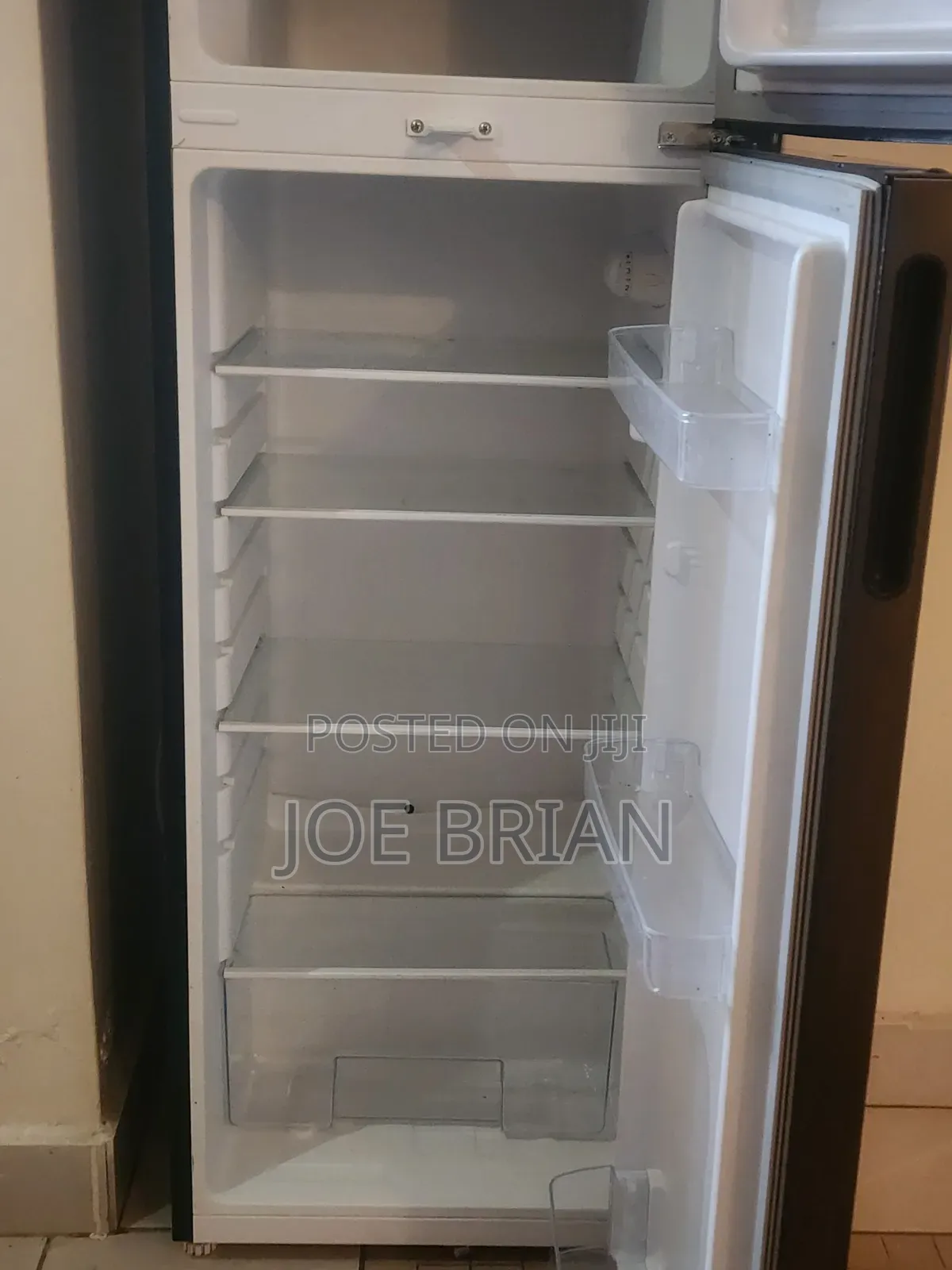 Von 168L Fridge