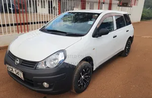 Nissan Advan 2010 White