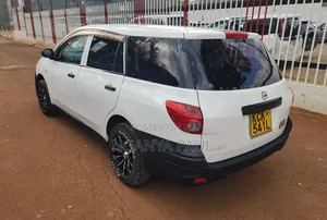 Nissan Advan 2010 White