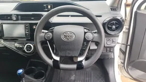 Toyota Aqua 2019 White