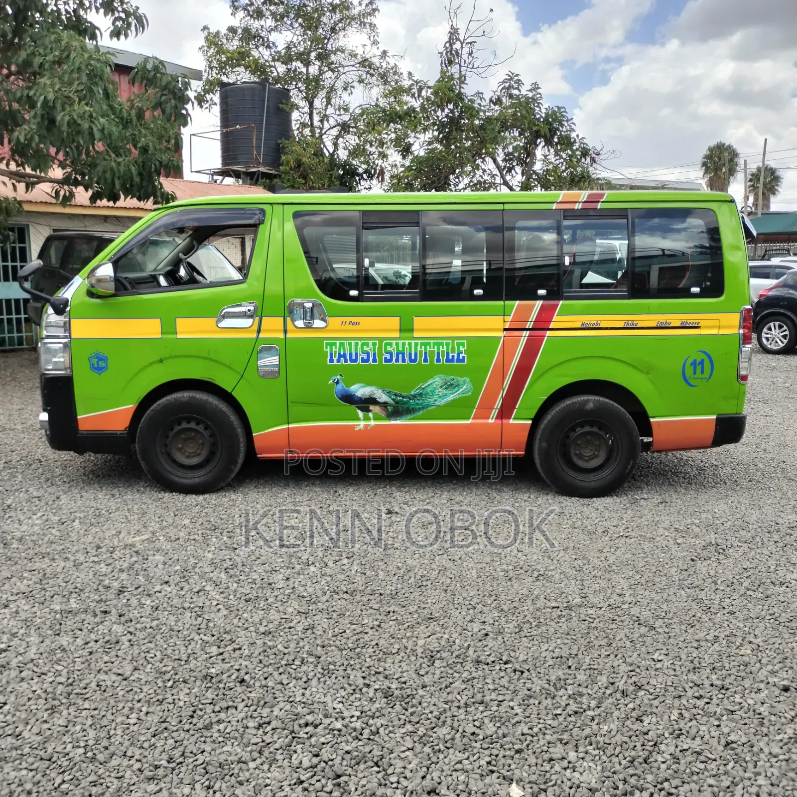 Toyota HiAce 2017 Green