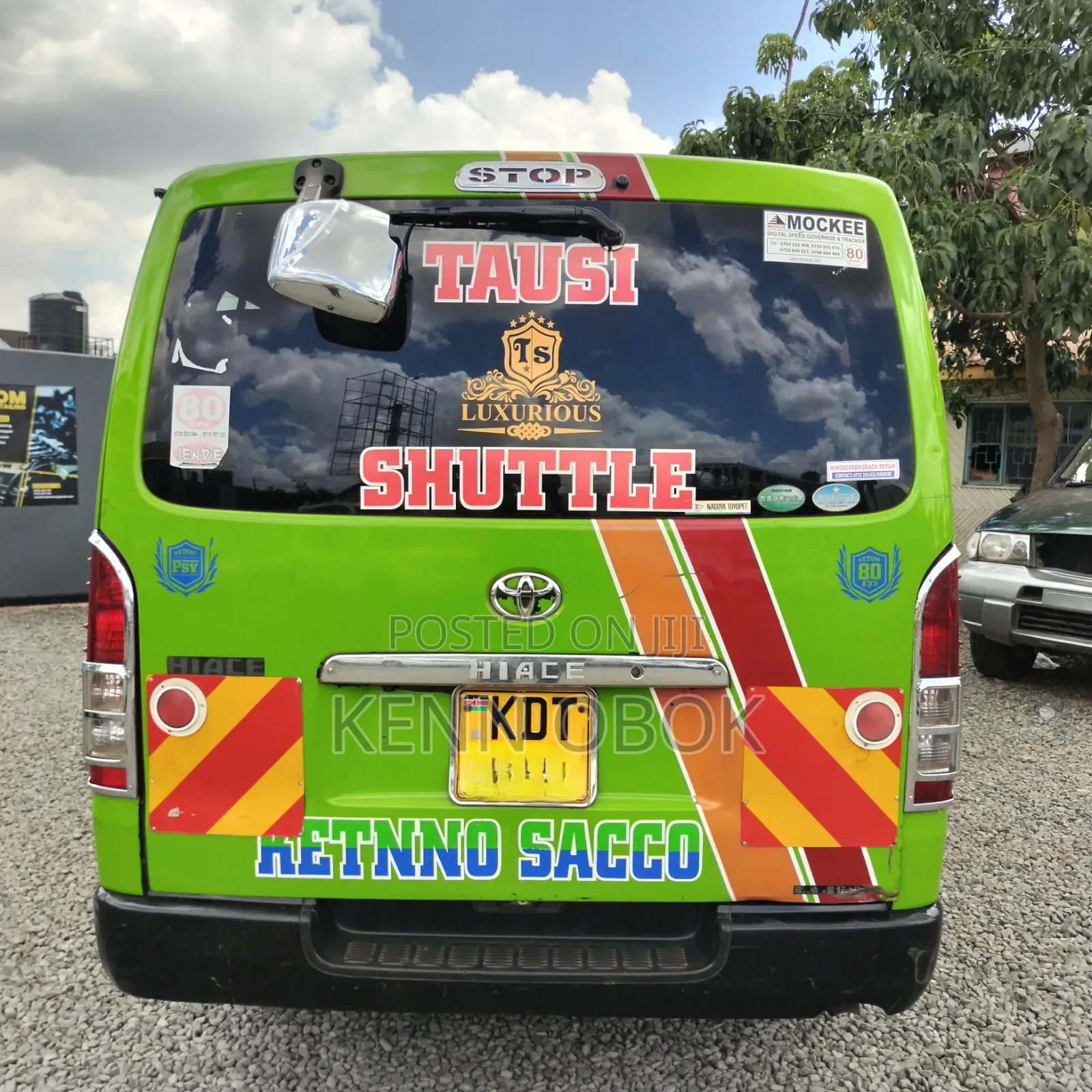 Toyota HiAce 2017 Green