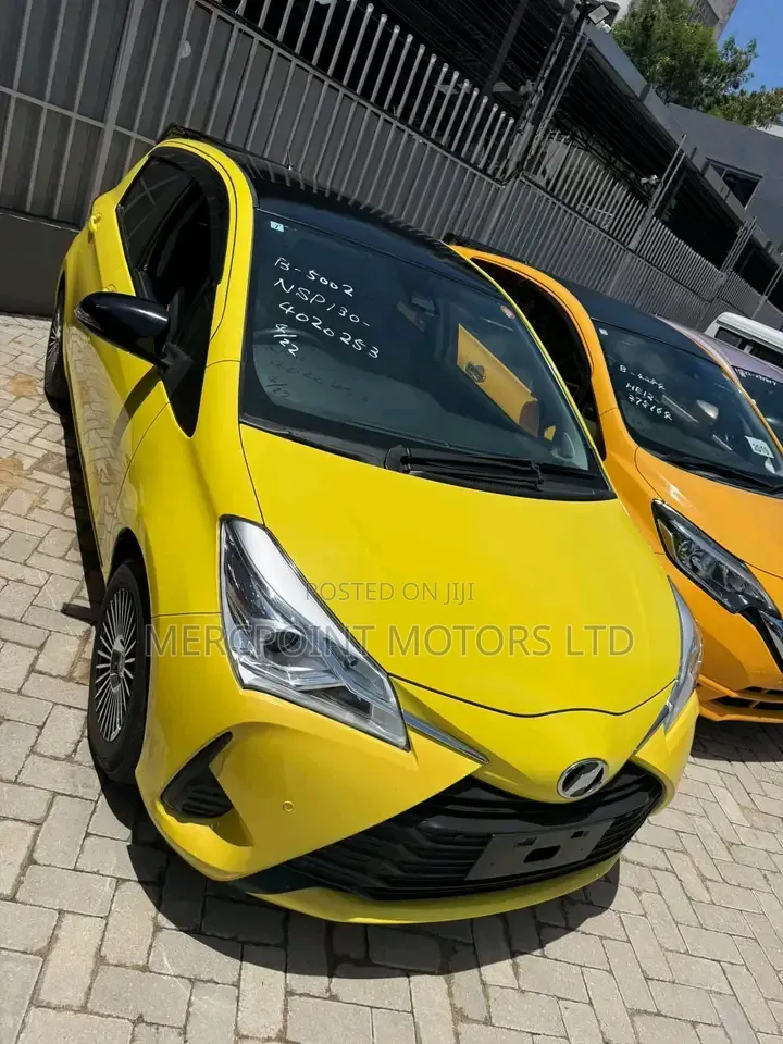 Toyota Vitz 2019 Yellow