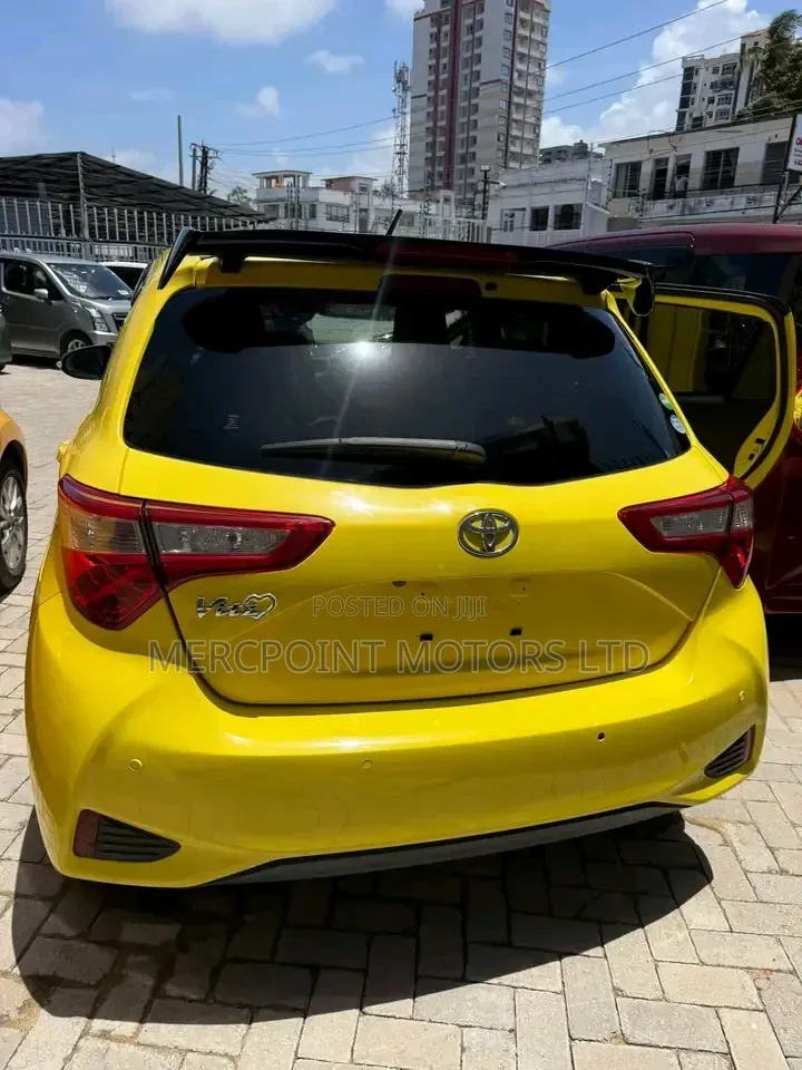 Toyota Vitz 2019 Yellow