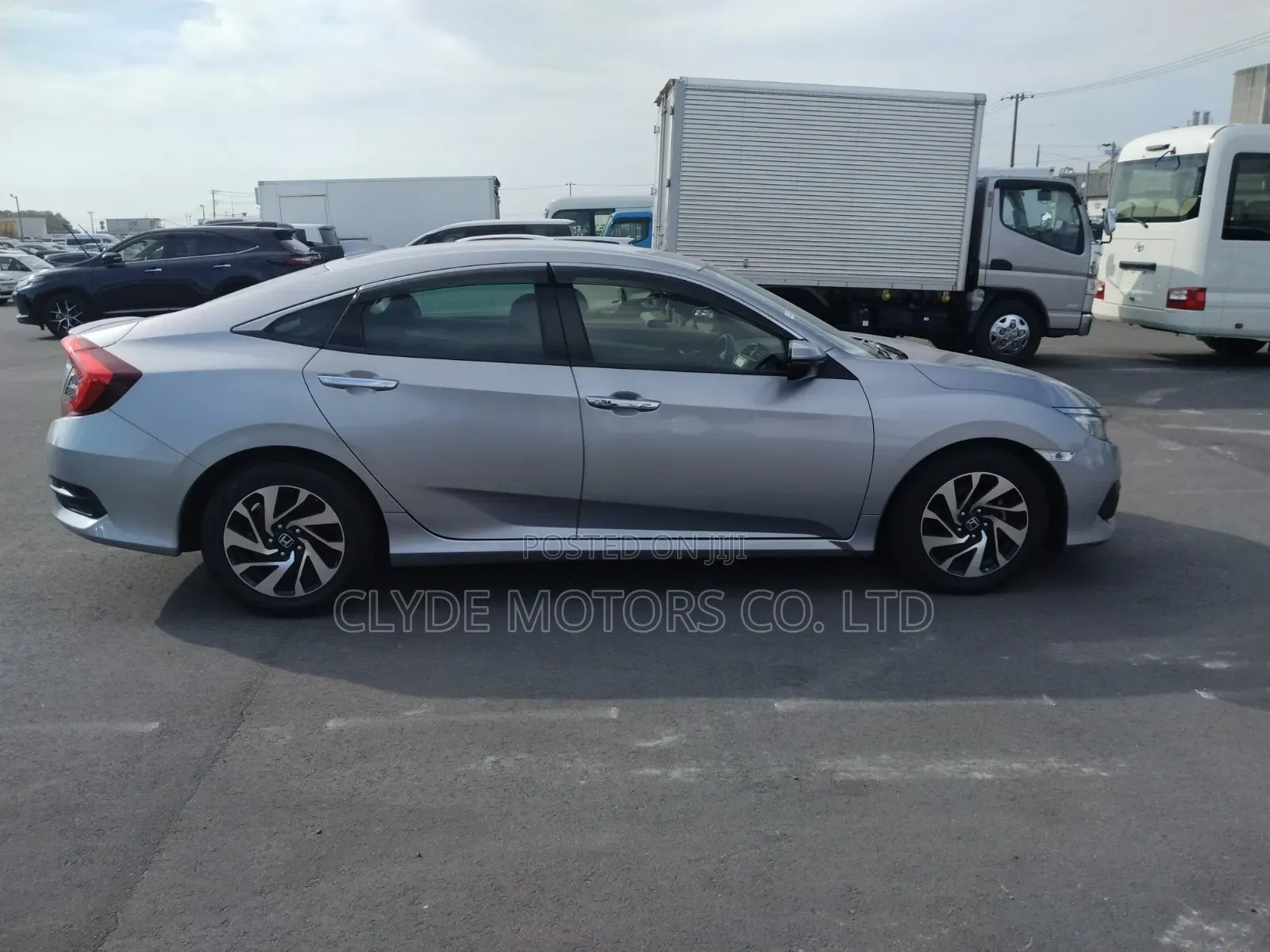Honda Civic EX Sedan 2019 Silver