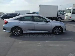 Honda Civic EX Sedan 2019 Silver