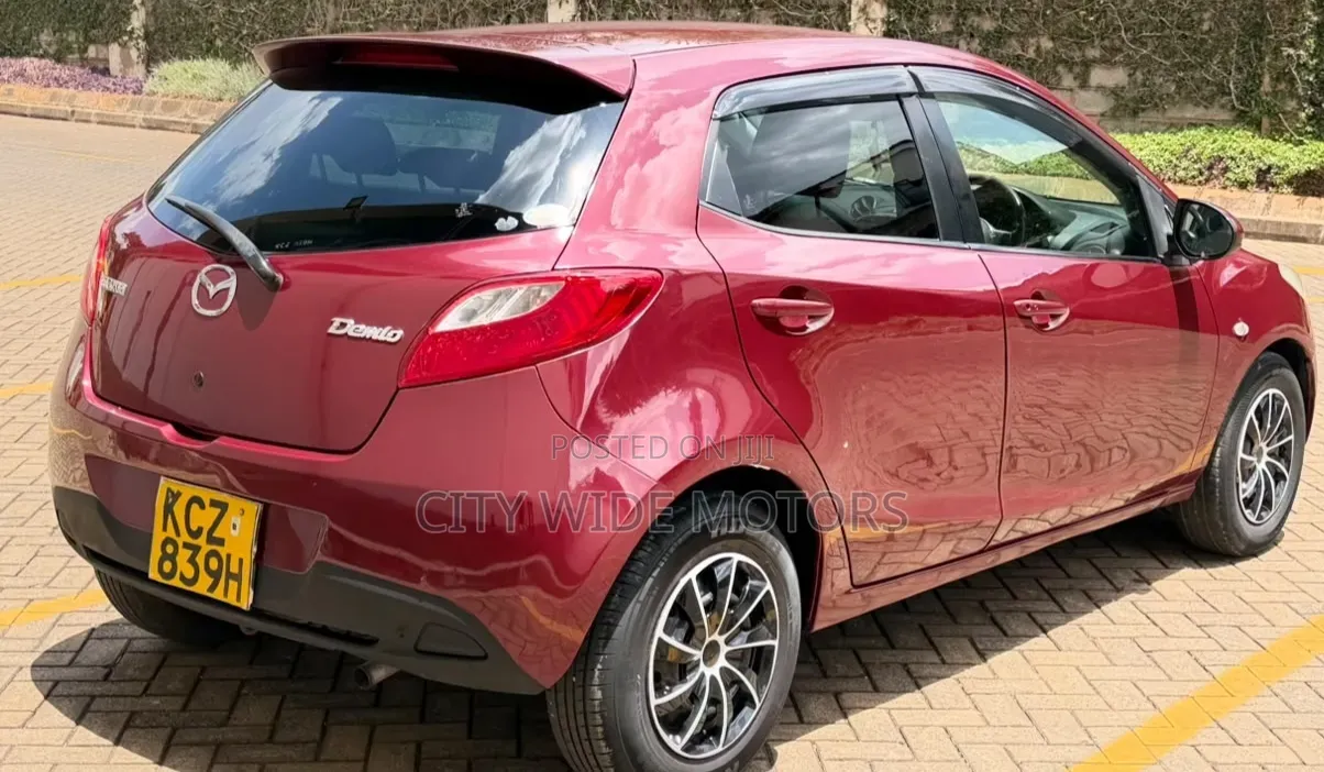 Mazda Demio 2013 Red