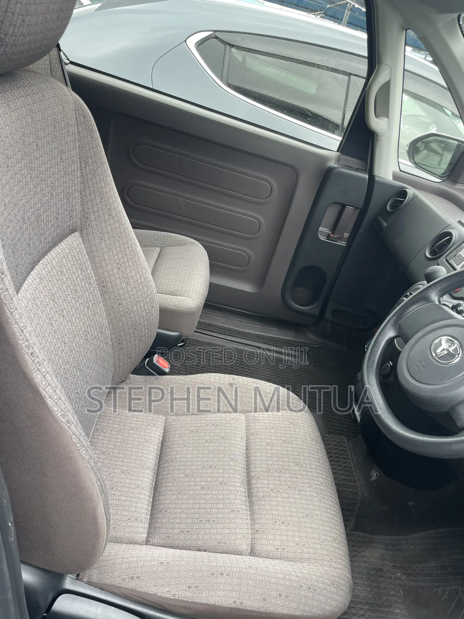Toyota Spade 1.5 2019 Silver